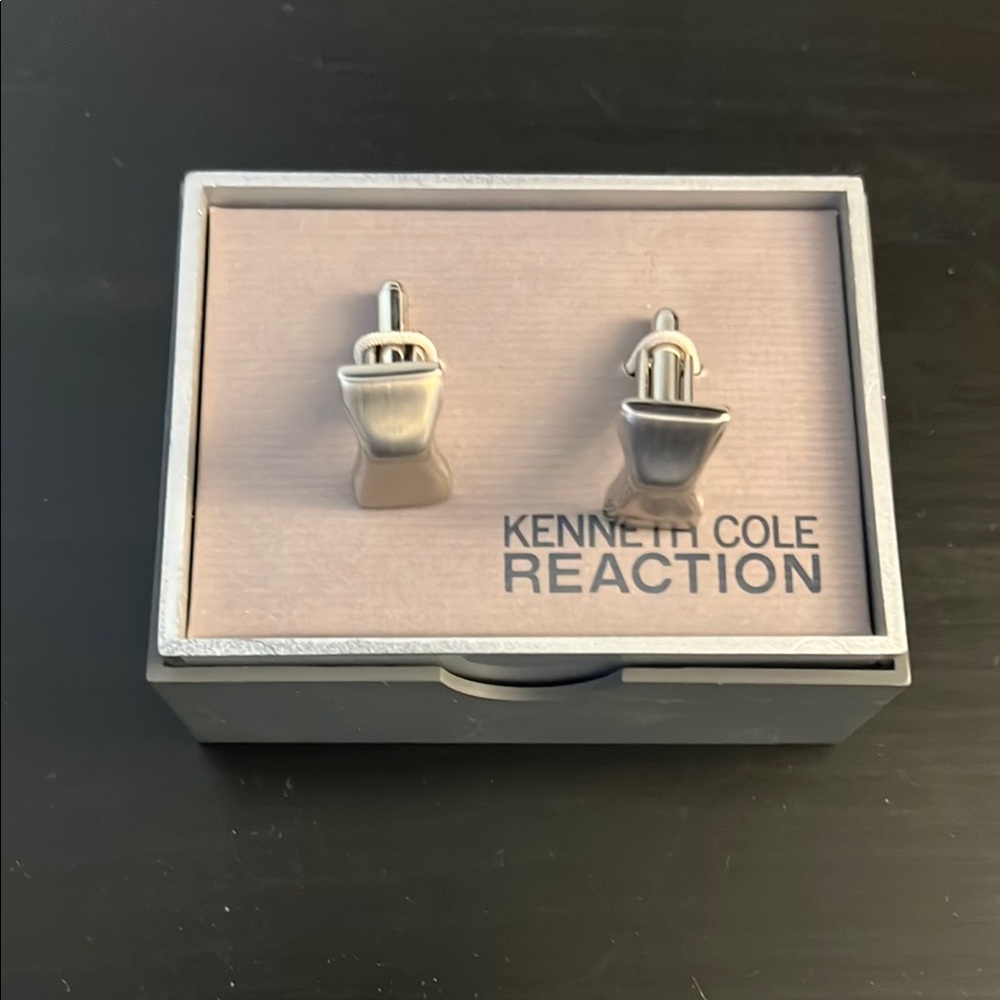 Kenneth Cole Reaction Silver Cuff Links
